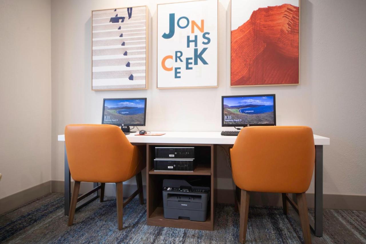 Holiday Inn Express And Suites Atlanta-Johns Creek By Ihg Kültér fotó